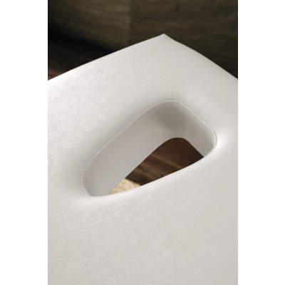 Массажная кушетка "Antias"